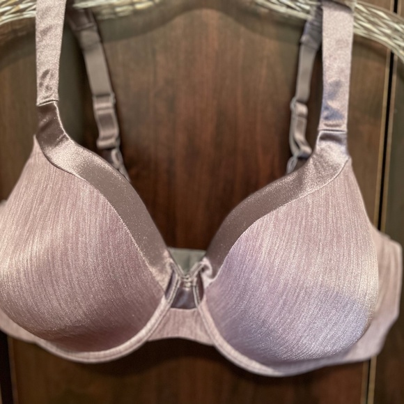 Vanity Fair Other - Vanity Fair Bra Size 36D